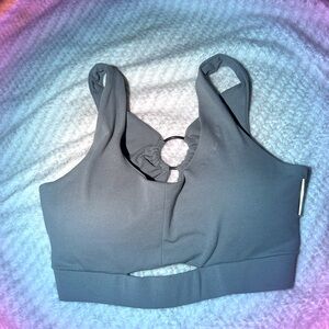 Gymshark bra size medium.